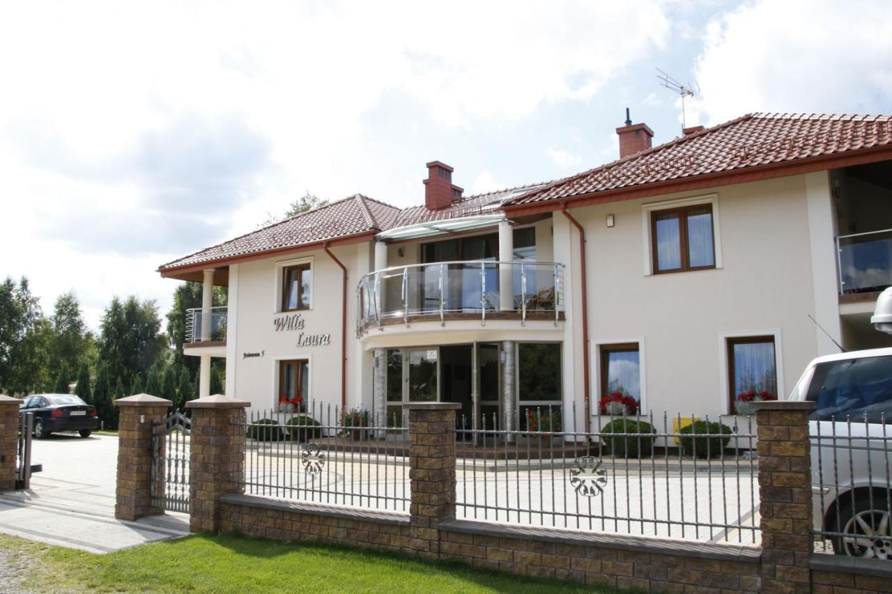 Willa Laura Rowy - Apartamenty Nad Morzem Exterior photo